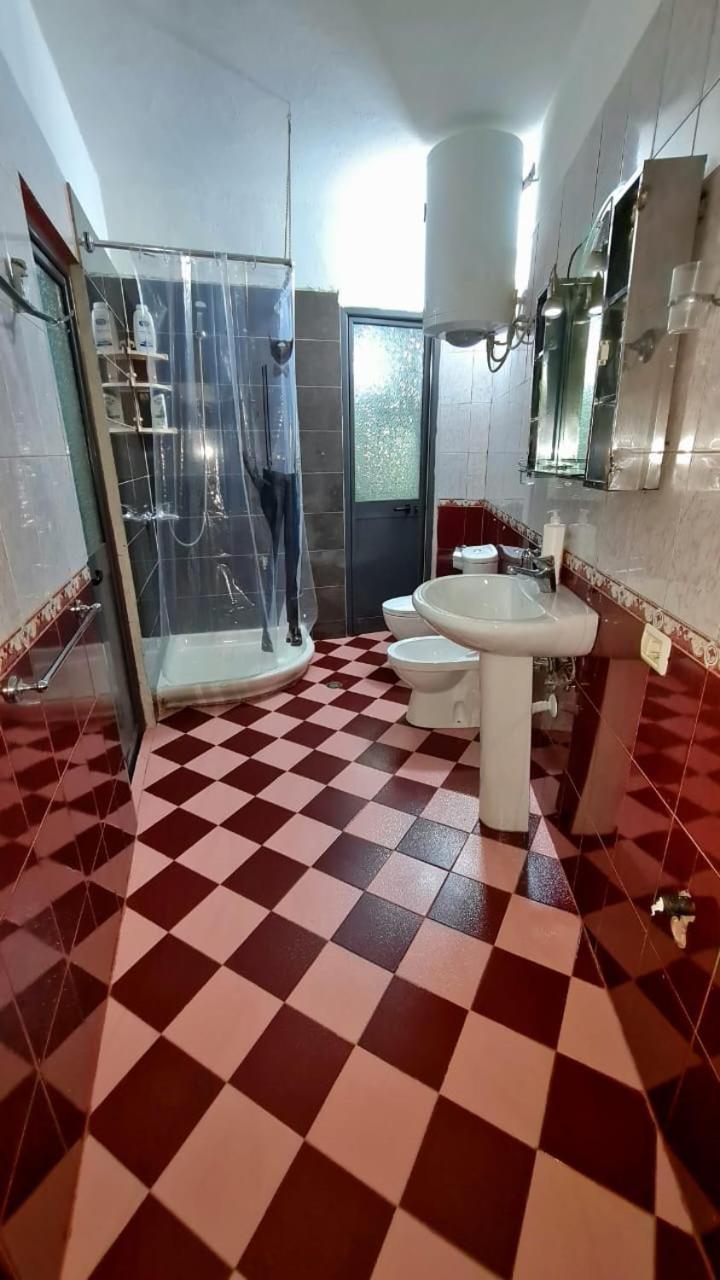 Calmly, Spacious Apartment Next To Usa Embassy Tirana Exterior foto