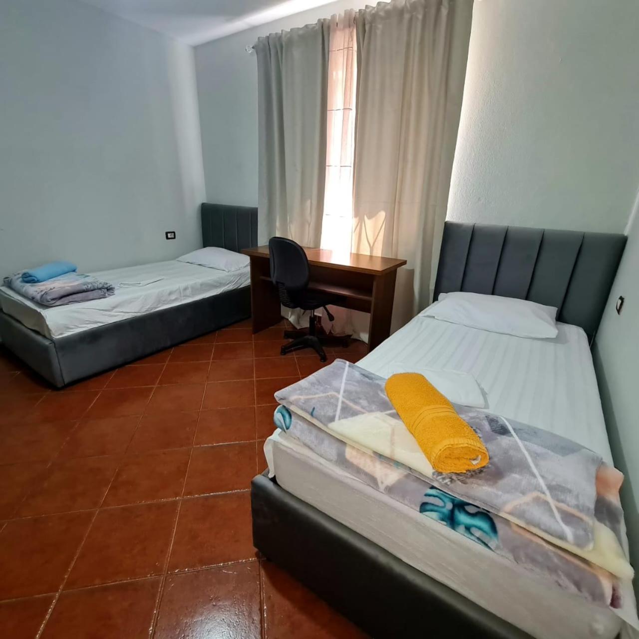 Calmly, Spacious Apartment Next To Usa Embassy Tirana Exterior foto